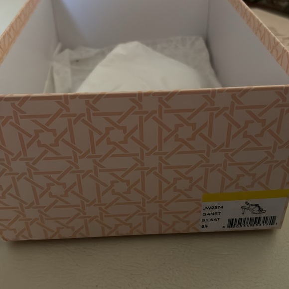 Badgley Mischka empty shoe box - Picture 5 of 7